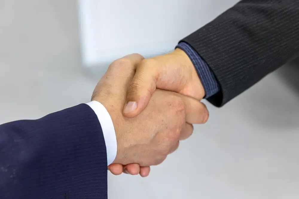 Rendez-vous commercial entre deux professionnels
